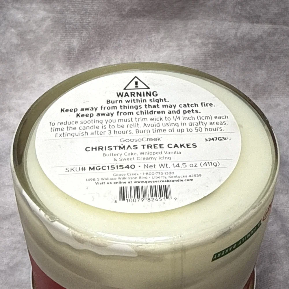 Goose Creek Little Debbie Christmas Tree‎ Cakes Candle 14.5 oz 3-Wick Soy